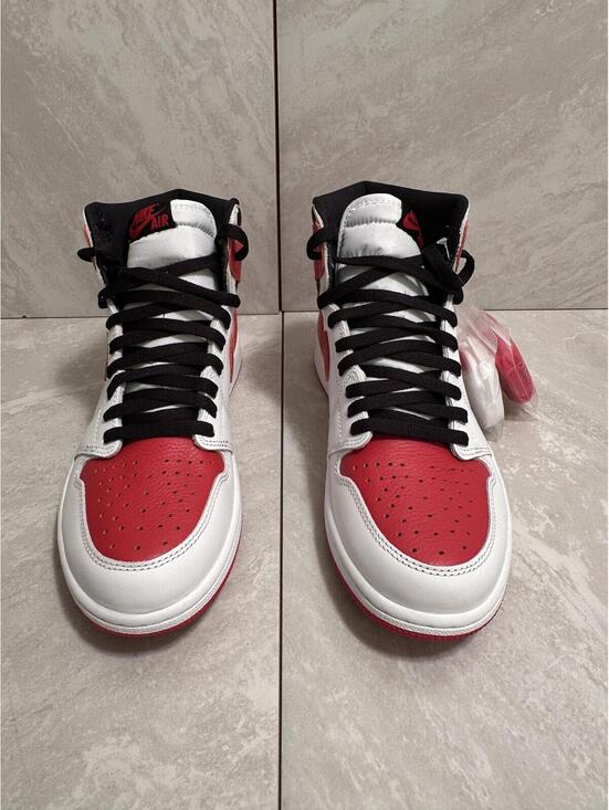 Jordan Other - Nike Air Jordan 1 Retro High OG Heritage Chicago white/red/black sneakers Size 9